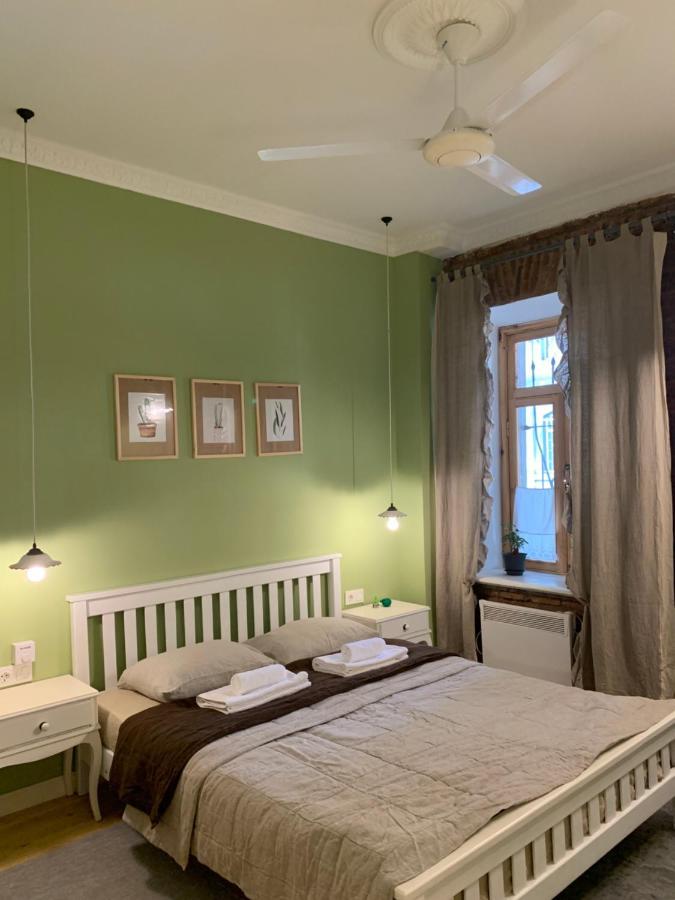 Cozy&Stylish Jonjoli Apartment Тбилиси Екстериор снимка