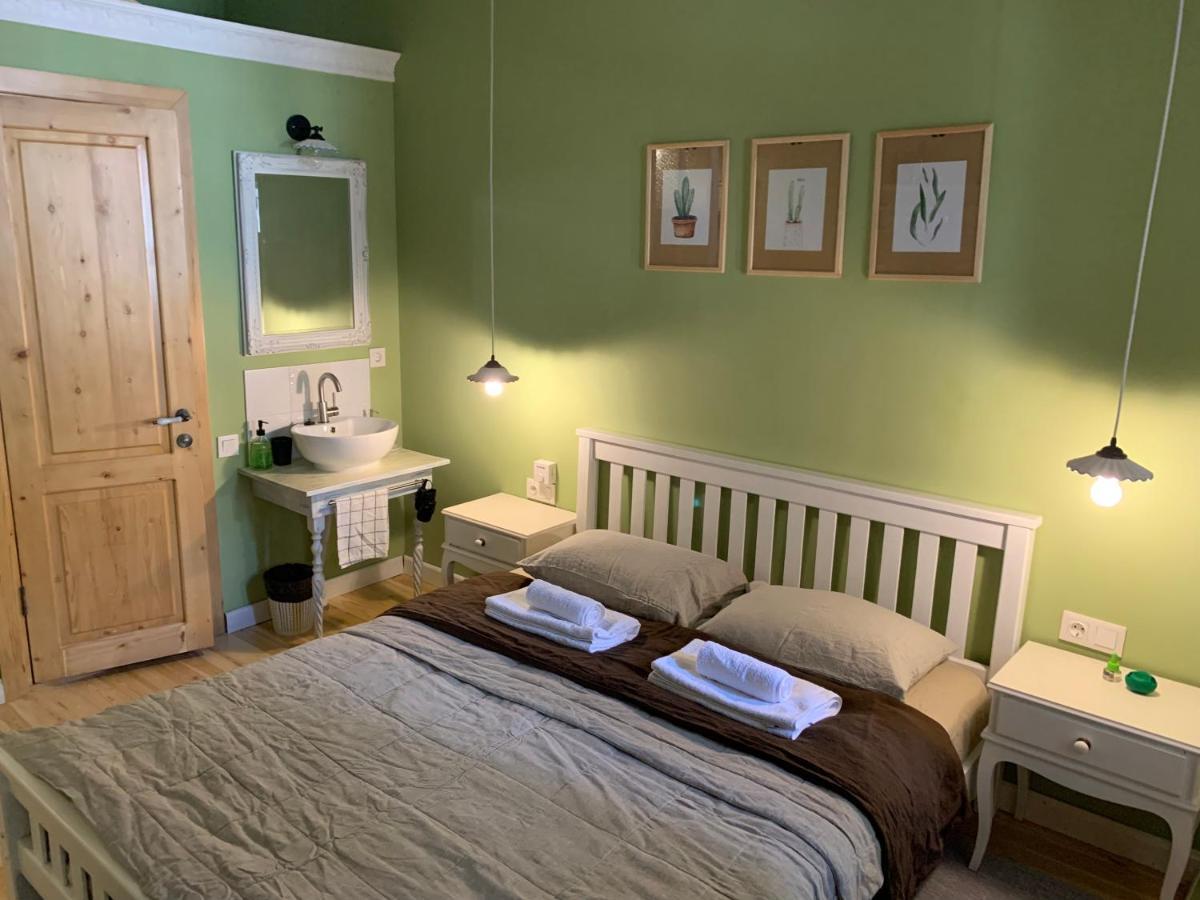 Cozy&Stylish Jonjoli Apartment Тбилиси Екстериор снимка